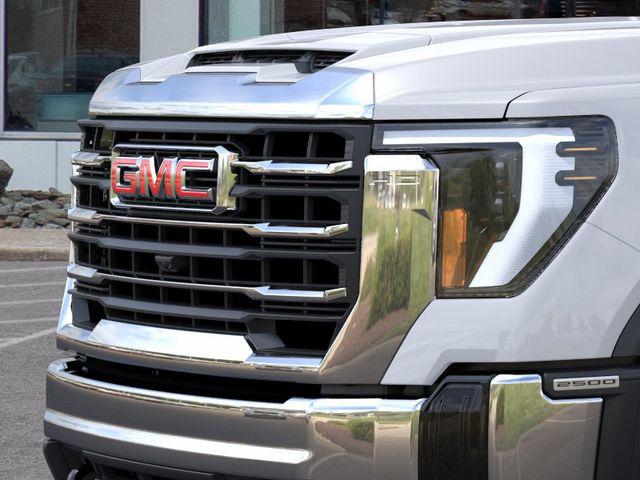 2026 GMC Sierra 2500HD Regular Cab, Long Bed, SLE, 4WD