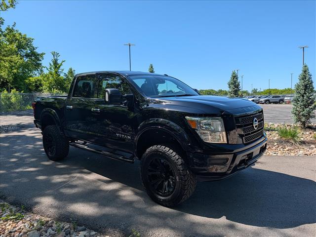 2021 Nissan Titan Crew Cab SV 4x4
