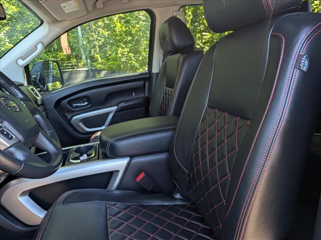 2021 Nissan Titan Crew Cab SV 4x4