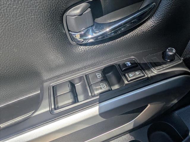 2021 Nissan Titan Crew Cab SV 4x4