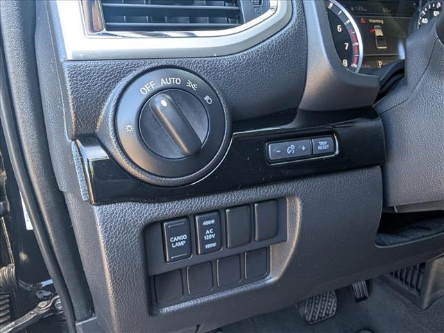 2021 Nissan Titan Crew Cab SV 4x4