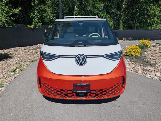 2025 Volkswagen ID. Buzz Pro S Plus with 4MOTION