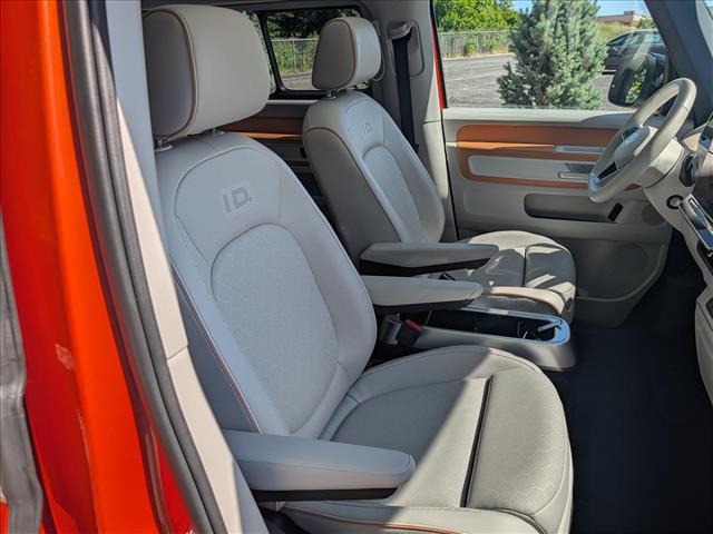 2025 Volkswagen ID. Buzz Pro S Plus with 4MOTION