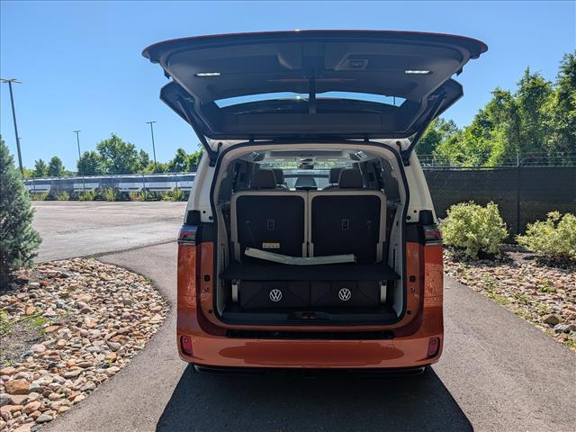 2025 Volkswagen ID. Buzz Pro S Plus with 4MOTION