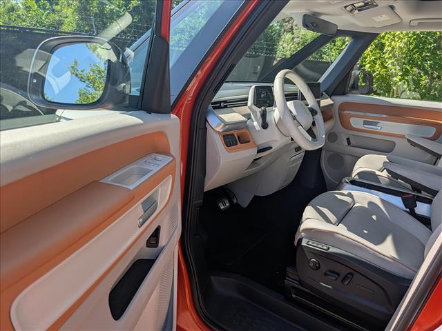 2025 Volkswagen ID. Buzz Pro S Plus with 4MOTION
