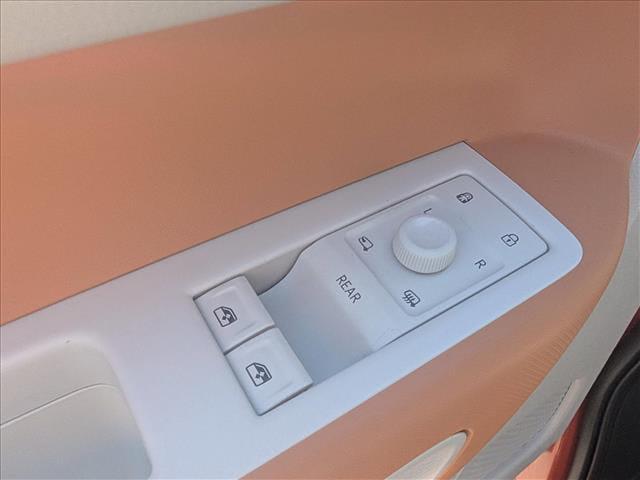 2025 Volkswagen ID. Buzz Pro S Plus with 4MOTION