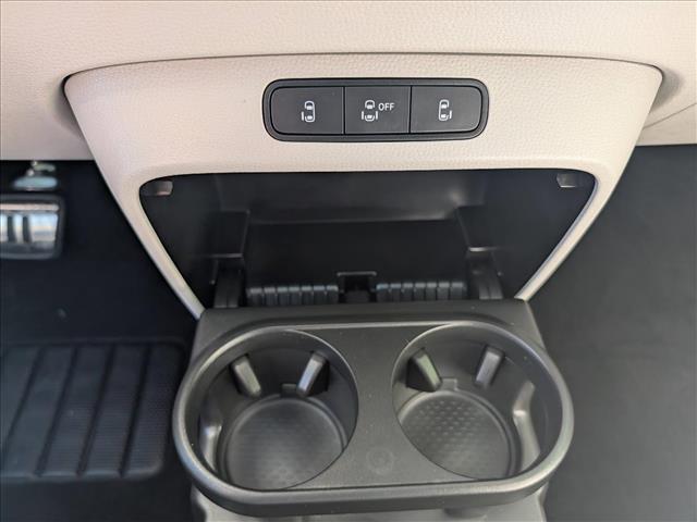 2025 Volkswagen ID. Buzz Pro S Plus with 4MOTION