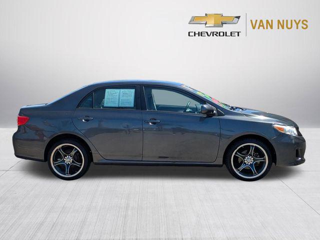 2011 Toyota Corolla LE