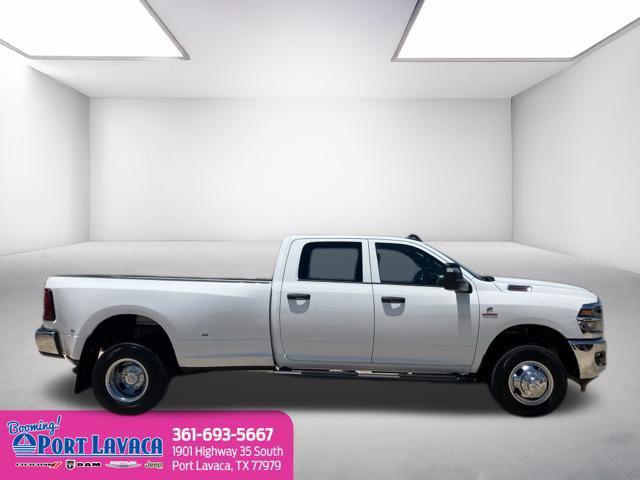 2026 Ram 3500 Tradesman Crew Cab 4x4 8' Box