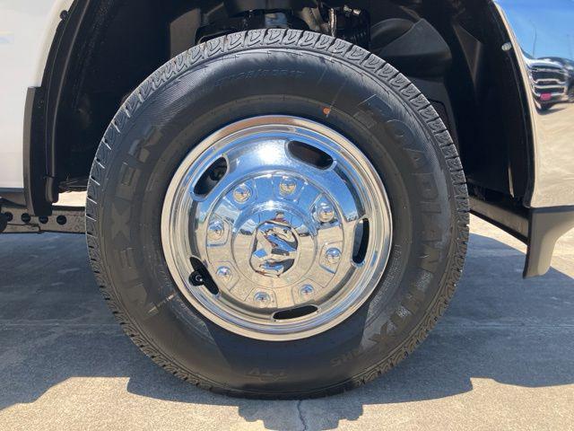 2026 Ram 3500 Tradesman Crew Cab 4x4 8' Box