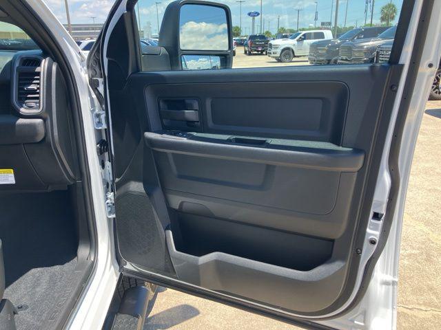 2026 Ram 3500 Tradesman Crew Cab 4x4 8' Box