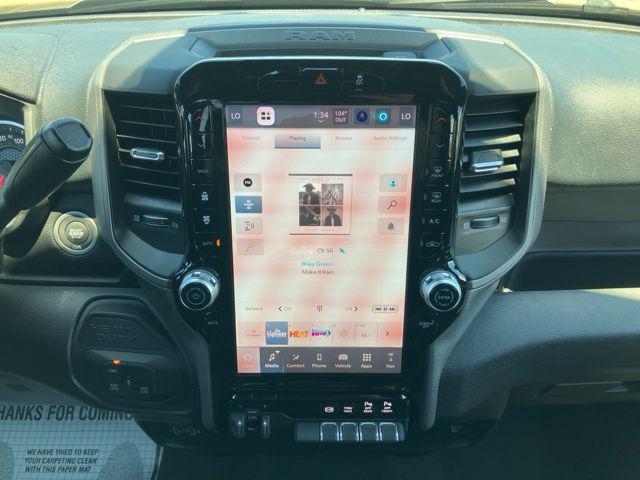 2026 Ram 3500 Tradesman Crew Cab 4x4 8' Box