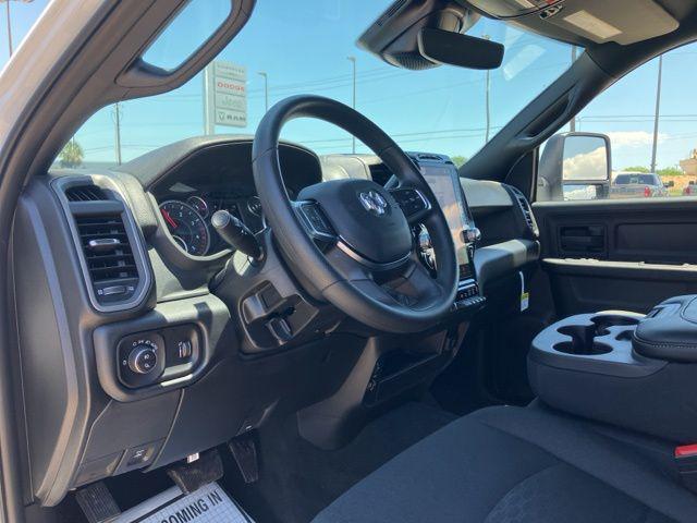 2026 Ram 3500 Tradesman Crew Cab 4x4 8' Box