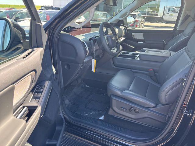 2026 Ford Expedition Max Active MAX