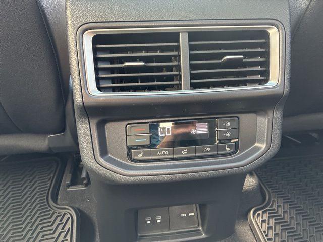 2026 Volkswagen Atlas SEL