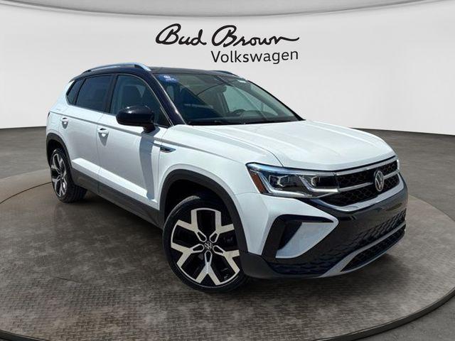 2023 Volkswagen Taos 1.5T SEL for sale in Olathe, KS