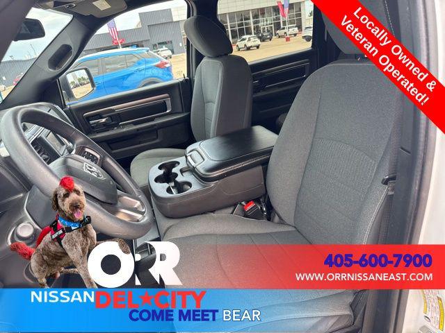 2024 Ram 1500 Classic Warlock Crew Cab 4x2 5'7" Box