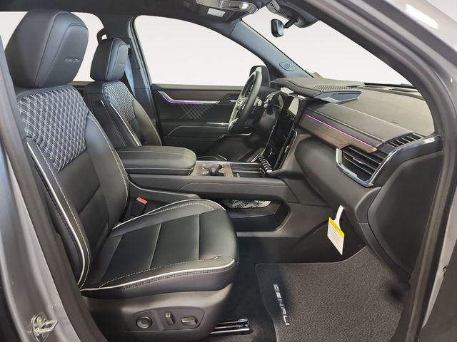 2026 GMC Acadia Denali AWD