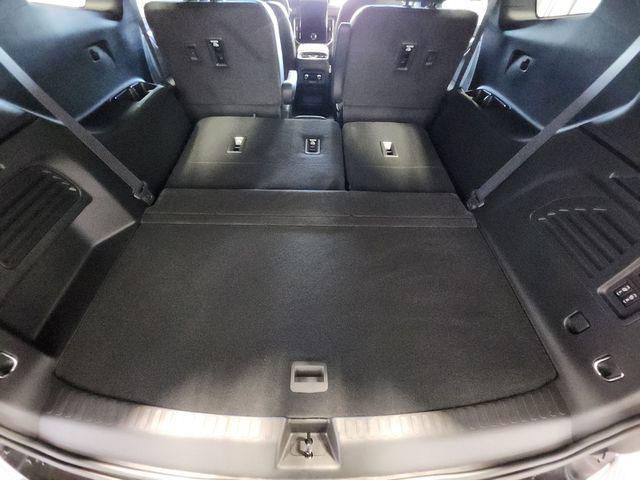2026 GMC Acadia Denali AWD