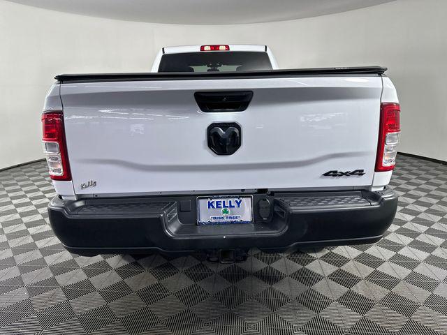 2024 Ram 3500 Tradesman Crew Cab 4x4 8' Box