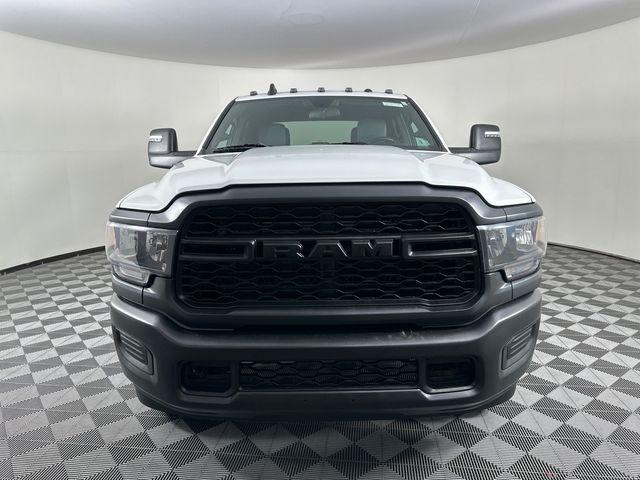 2024 Ram 3500 Tradesman Crew Cab 4x4 8' Box