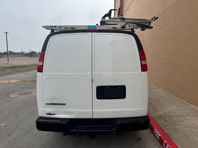 2020 Chevrolet Express Cargo Van RWD 2500 Regular Wheelbase WT