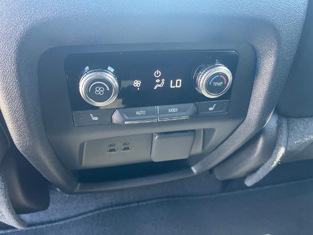 2026 GMC Acadia Elevation AWD