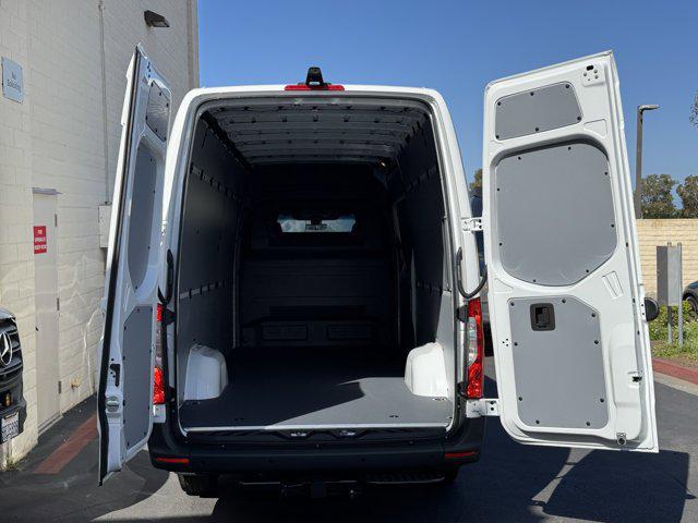 2026 Mercedes-Benz Sprinter 2500 Unknown