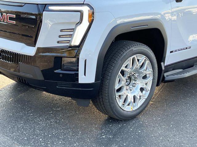 2026 GMC Sierra Standard Range Elevation