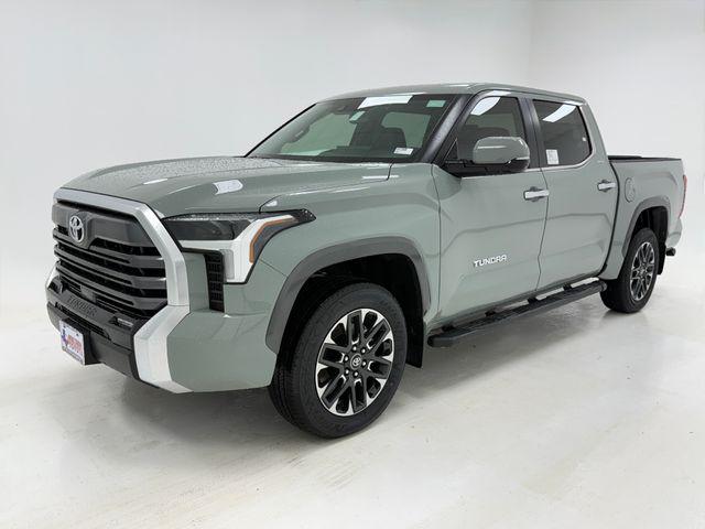 2026 Toyota Tundra Limited CrewMax 5.5' Bed