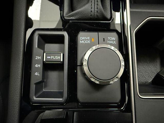 2026 Toyota Tundra Limited CrewMax 5.5' Bed