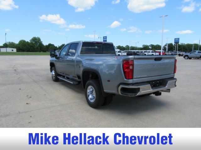2026 Chevrolet Silverado 3500HD Crew Cab, Long Bed, LT Dual Rear Wheel, RWD