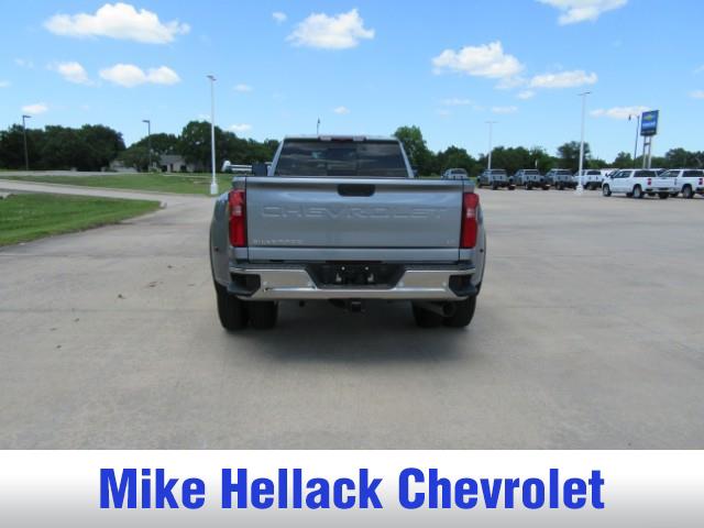 2026 Chevrolet Silverado 3500HD Crew Cab, Long Bed, LT Dual Rear Wheel, RWD