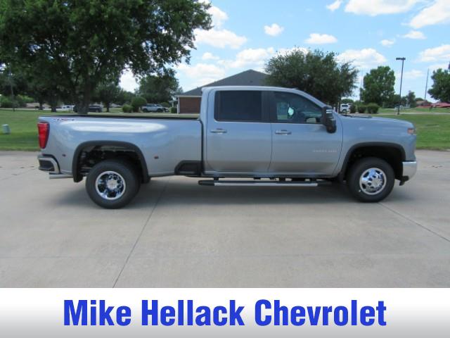 2026 Chevrolet Silverado 3500HD Crew Cab, Long Bed, LT Dual Rear Wheel, RWD