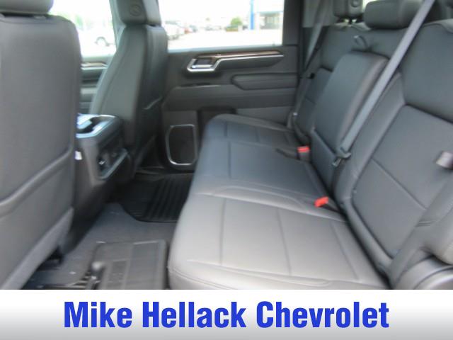 2026 Chevrolet Silverado 3500HD Crew Cab, Long Bed, LT Dual Rear Wheel, RWD