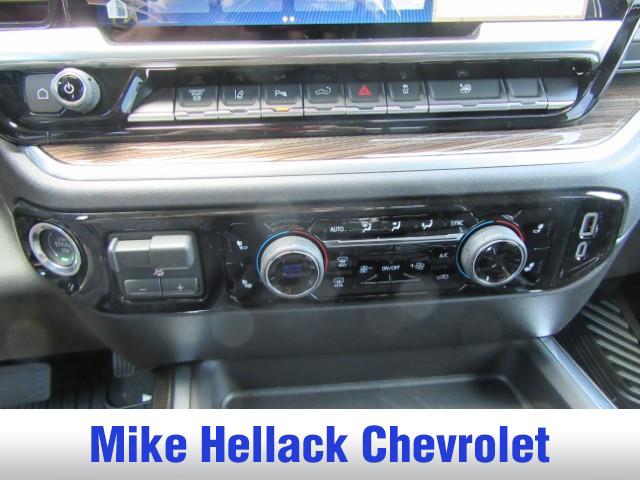 2026 Chevrolet Silverado 3500HD Crew Cab, Long Bed, LT Dual Rear Wheel, RWD