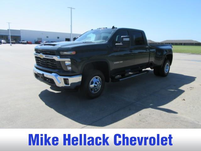 2026 Chevrolet Silverado 3500HD Crew Cab, Long Bed, LT Dual Rear Wheel, RWD