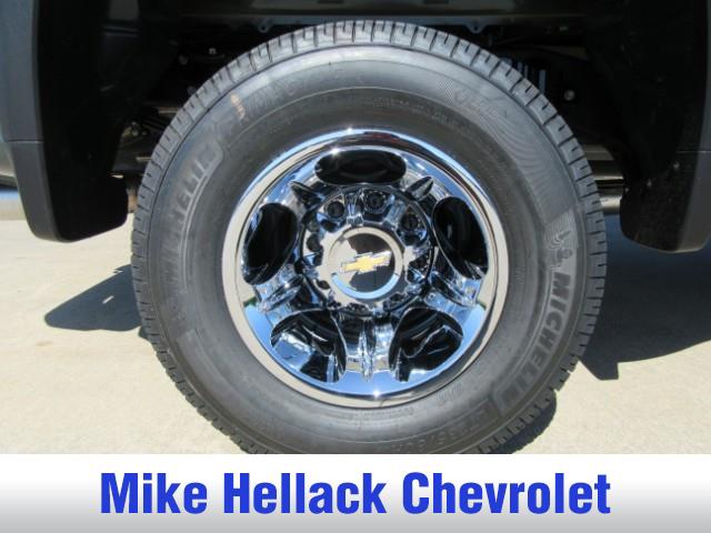 2026 Chevrolet Silverado 3500HD Crew Cab, Long Bed, LT Dual Rear Wheel, RWD