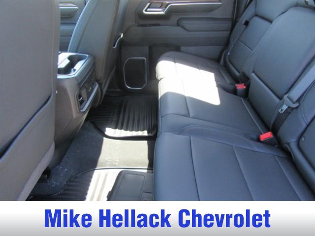 2026 Chevrolet Silverado 3500HD Crew Cab, Long Bed, LT Dual Rear Wheel, RWD