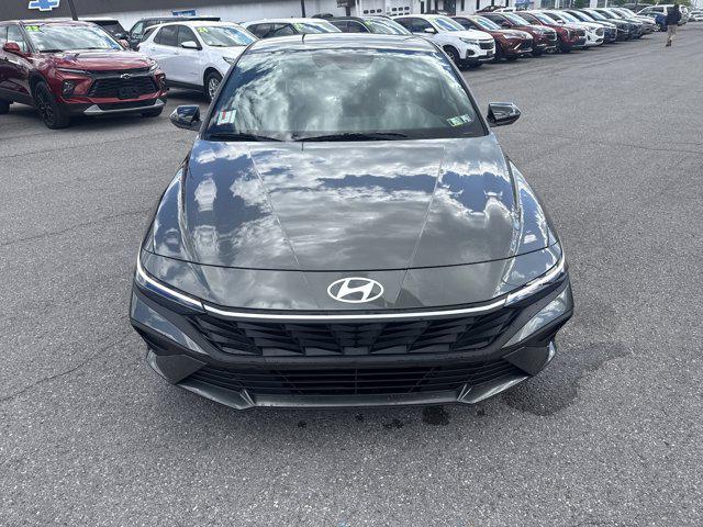 2025 Hyundai Elantra Hybrid SEL Sport