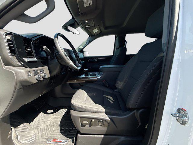 2023 Chevrolet Silverado 1500 4WD Crew Cab Short Bed LT Trail Boss