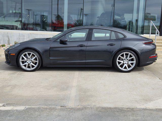 2024 Porsche Panamera 4