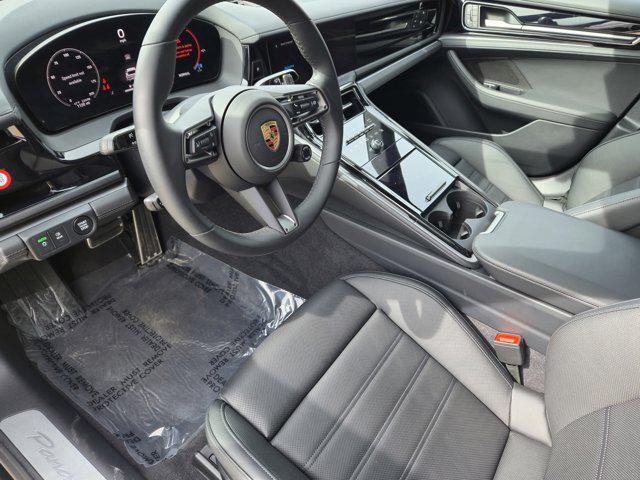 2024 Porsche Panamera 4