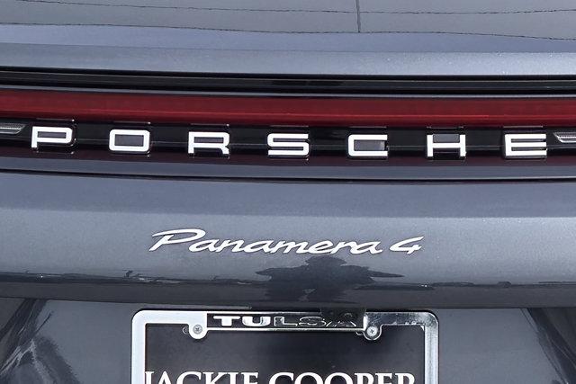 2024 Porsche Panamera 4