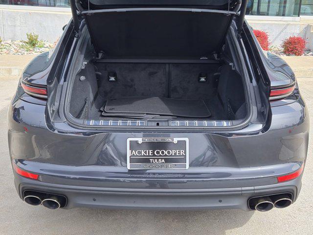 2024 Porsche Panamera 4