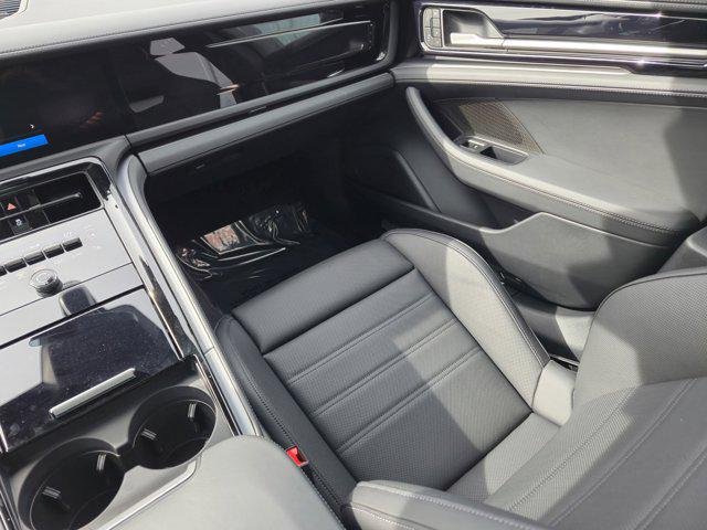 2024 Porsche Panamera 4