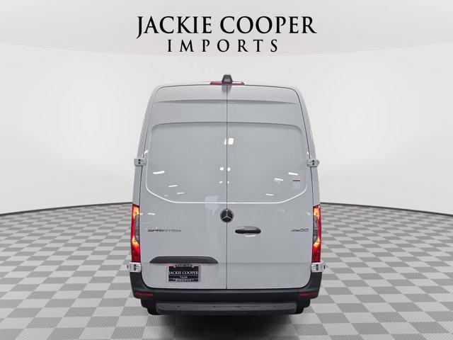 2025 Mercedes-Benz Sprinter 2500 Standard Roof 4-Cyl Diesel