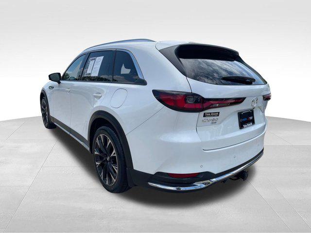 2024 Mazda X-90 Premium Plus