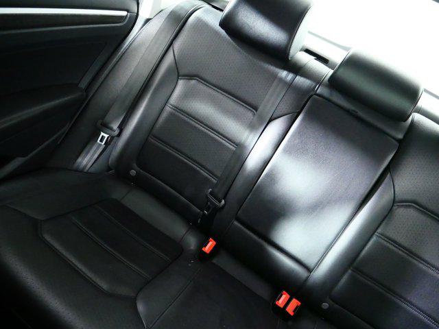 2017 Volkswagen Passat 1.8T SE