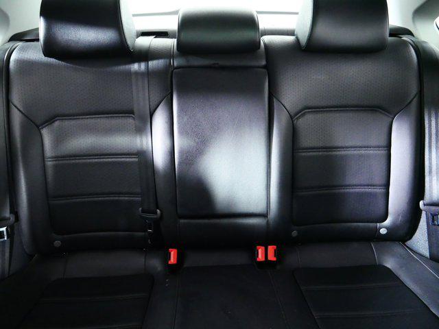 2017 Volkswagen Passat 1.8T SE